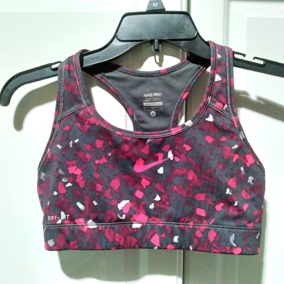 Nike athletic bra Size S - Picture 3 of 7